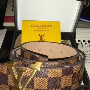 L V Belt "NEW IN BOX